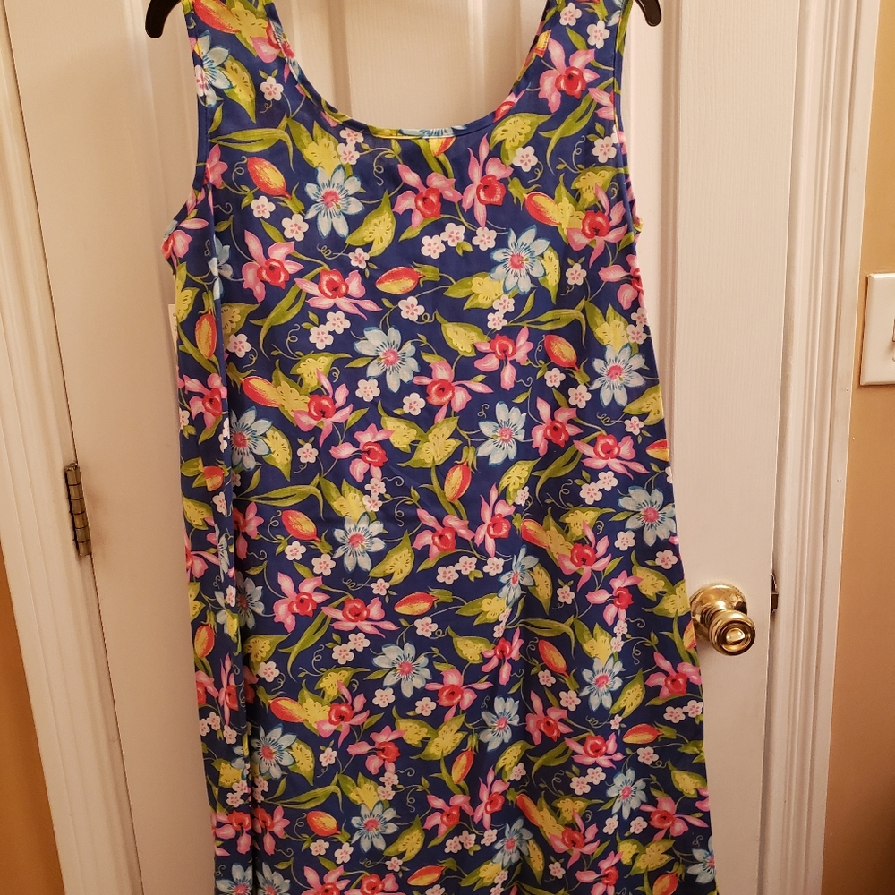 NWT Simply basic dress.